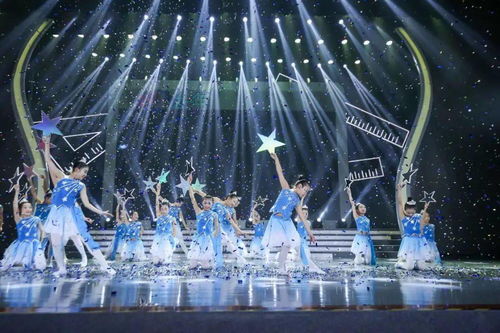 擁抱2021，我們踏歌而行 富陽(yáng)區(qū)中小學(xué)生藝術(shù)節(jié)精品迎新匯演暨抗疫表彰會(huì)圓滿(mǎn)落幕